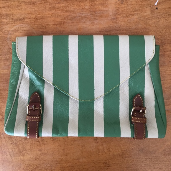 Anthropologie Handbags - Holding Horses Anthropologie leather clutch